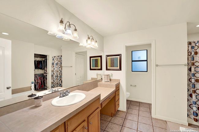 709 Voges St, House other with 4 bedrooms, 3 bathrooms and null parking in Poth TX | Image 29