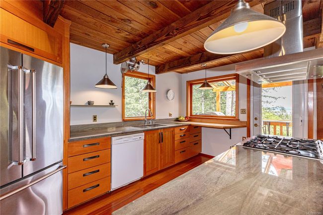 1821 Hyacinthe Bay Rd, House other with 4 bedrooms, 4 bathrooms and 10 parking in Quadra Island BC | Image 27