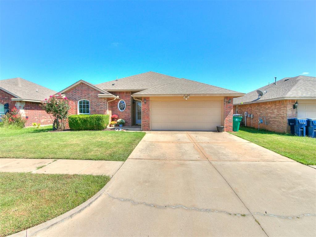 Dawn Cir, Oklahoma City, OK 73135