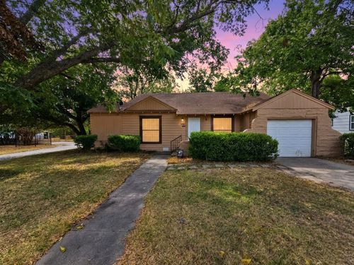 2503 Stanford St, Greenville, TX, 75401-5920 | Card Image