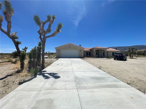465 Solano Rd, Pinon Hills, CA, 92372 | Card Image
