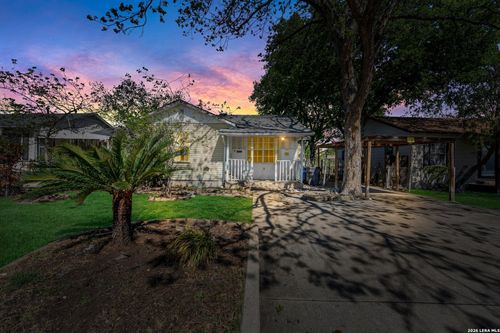 119 Rollins Ave, San Antonio, TX, 78228-5504 | Card Image