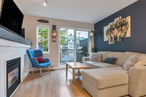 74-1561 Booth Ave, Coquitlam, BC, V3K6Z9 | Card Image