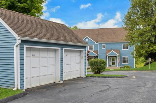 804 Ashford Cir, Brewster, NY, 10509-6506 | Card Image