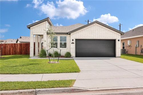 2600 N Day Lily Ave, Edinburg, TX, 78541-0836 | Card Image