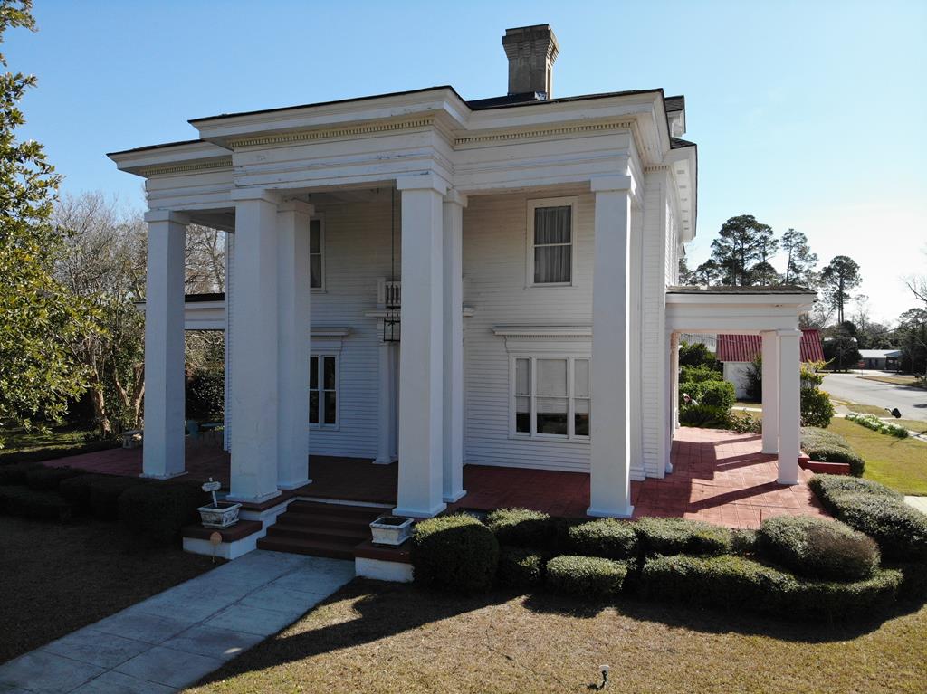 Second Ave, Mc Rae Helena, GA 31055