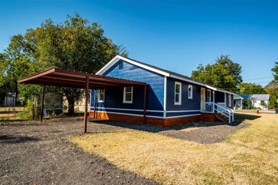 1819 Pecan Street, House other with 3 bedrooms, 2 bathrooms and 4 parking in Bastrop TX | Image 2