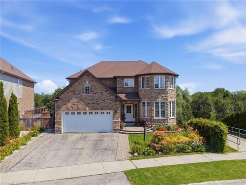 49 Creighton Ave, Guelph, ON, N1E0H6 | Card Image