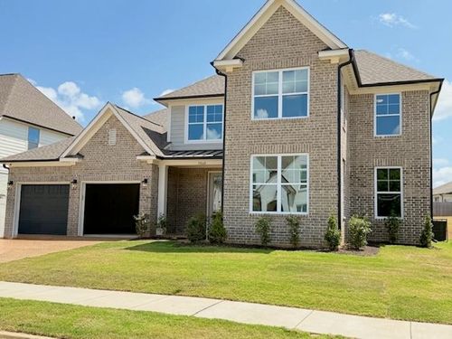 5860 Golden Bell Dr W, Arlington, TN, 38002-5077 | Card Image