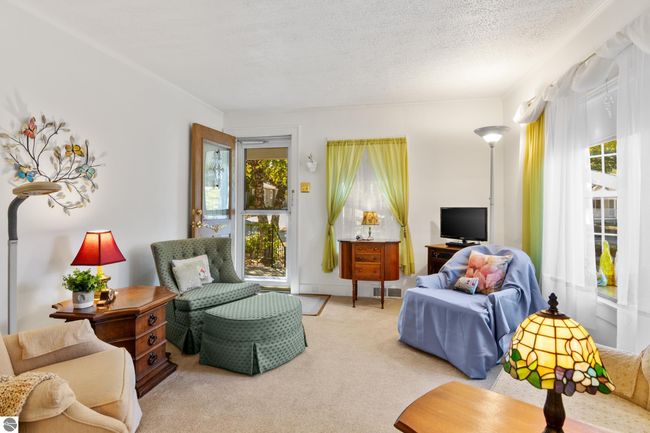 1037 E State St, House other with 2 bedrooms, 1 bathrooms and null parking in Traverse City MI | Image 7