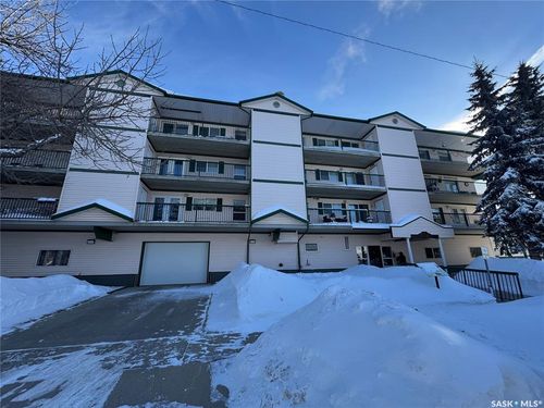 205-740 9th St, Humboldt, SK, S0K2A0 | Card Image