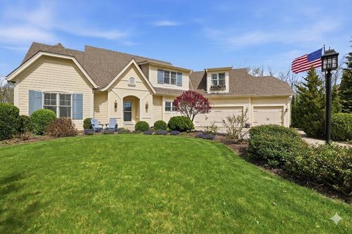 13015 Winterberry Way, NEW BERLIN, WI, 53151-6012 | Card Image