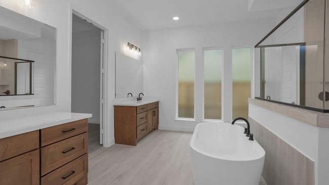 32310 Emerald Spreadwing Pl, House other with 4 bedrooms, 4 bathrooms and 3 parking in Fulshear TX | Image 9