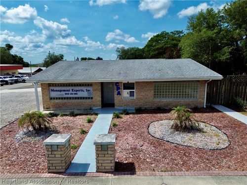 601 W Main St, Avon Park, FL, 33825-3628 | Card Image