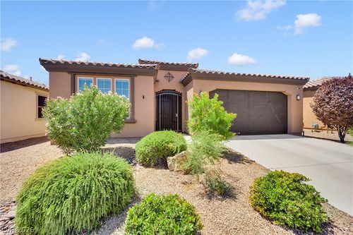 3829 Riviera Regal Ave, North Las Vegas, NV, 89081-5230 | Card Image