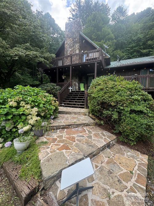 652 Shepherds Creek Rd, Robbinsville, NC, 28771-9323 | Card Image