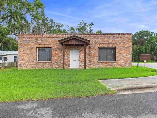 690 E Pearl St, Monticello, FL, 32344-2524 | Card Image