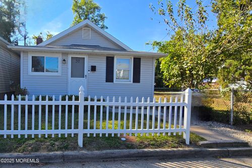 37 Ohio Ave, North Middletown, NJ, 07748-5235 | Card Image