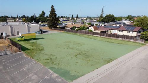 2226 Edmart St, Escalon, CA, 95320-2057 | Card Image