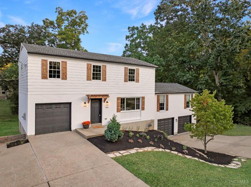 966 Sutton Rd, Anderson Twp, OH, 45230-3581 | Card Image