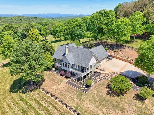 1193 Pine Log Rd, Warne, NC, 28909-9710 | Card Image