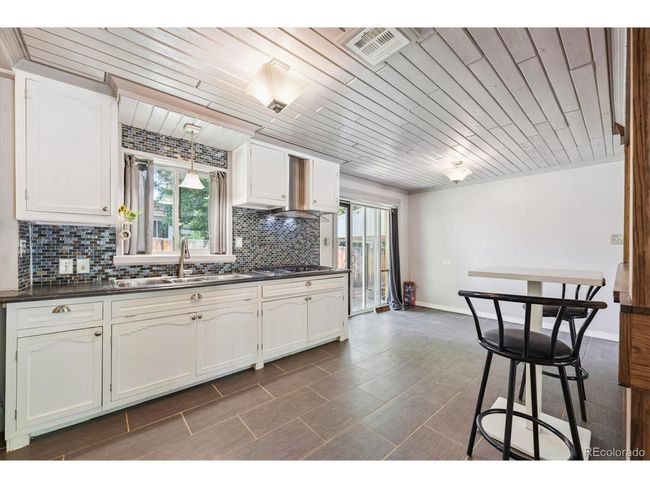 100 Dudley St, House other with 2 bedrooms, 3 bathrooms and null parking in Lakewood CO | Image 9