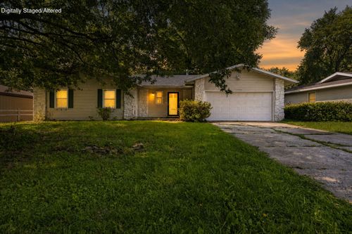 3012 W Countryside Dr, Springfield, MO, 65807-3936 | Card Image