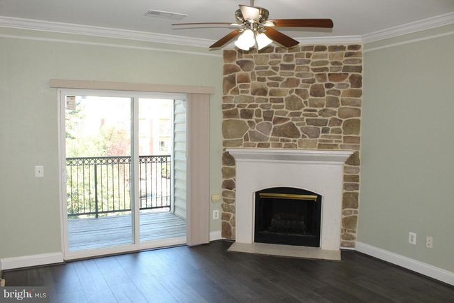 UNIT-4313 - 1580 Spring Gate Dr, Condo with 2 bedrooms, 2 bathrooms and null parking in MCLEAN VA | Image 6