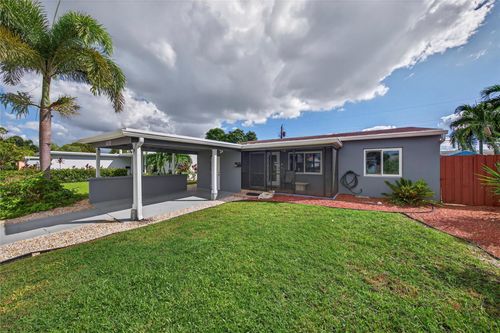 5272 Ne 4th Ter, Fort Lauderdale, FL, 33334-2438 | Card Image