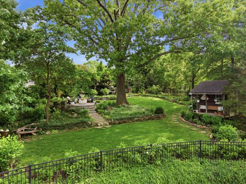 3105 Overlook Dr, Nashville, TN, 37212-4108 | Card Image