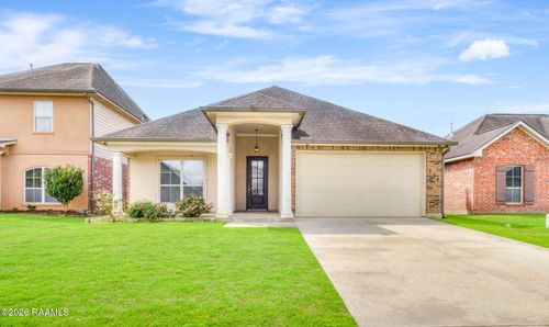 214 Forest Grove Dr, Youngsville, LA, 70592-6280 | Card Image
