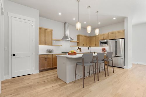 b-5237 Ginger Quill Rd, Missoula, MT, 59802-1000 | Card Image