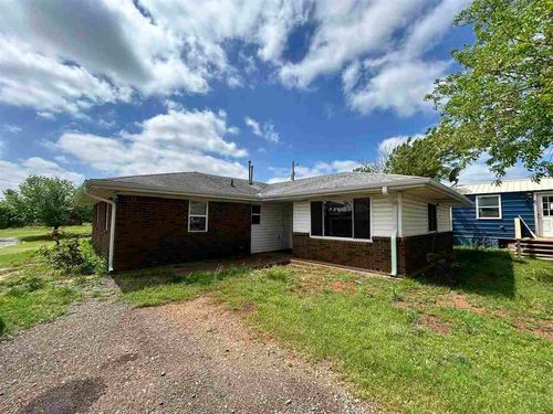 203 Carpenter Pl, Carney, OK, 74832-9602 | Card Image