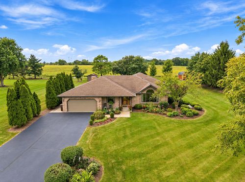 16052 S Windmill Dr, Lockport, IL, 60491-8390 | Card Image