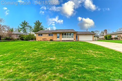 53075 Venus Dr, Shelby Township, MI, 48316-2357 | Card Image