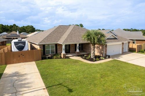 9772 Misty Meadow Ln, Navarre, FL, 32566-4827 | Card Image