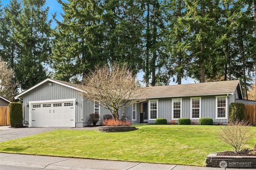 6203 144th Avenue Ne, Redmond, WA, 98052 | Card Image