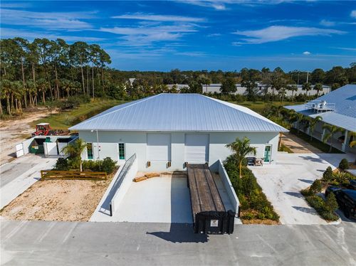 3700 9th Street Sw, Vero Beach, FL, 32968 | Card Image