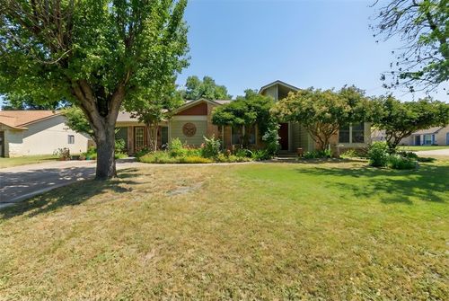 1600 E Messick Loop, Round Rock, TX, 78681-7207 | Card Image