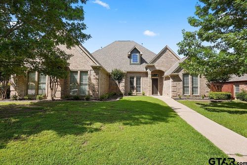 2322 Kingsmill Cir, Tyler, TX, 75703-5819 | Card Image