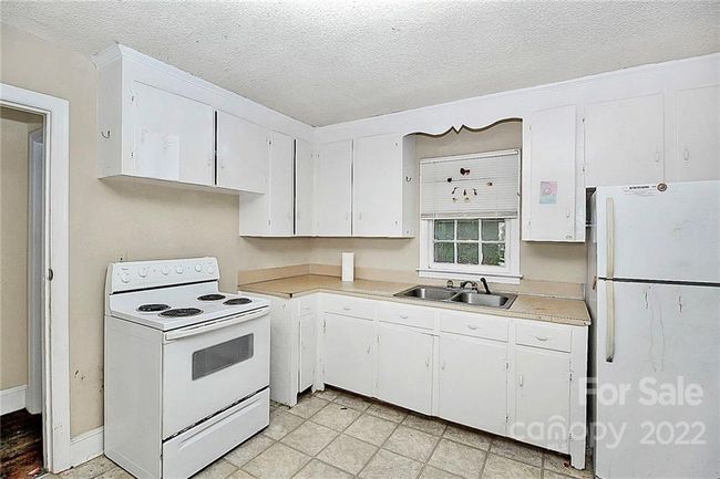 1518 Pierson Dr, House other with 2 bedrooms, 1 bathrooms and null parking in Charlotte NC | Image 22