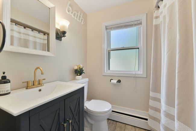 1026 Chandler St, House other with 3 bedrooms, 3 bathrooms and 3 parking in Tewksbury MA | Image 11
