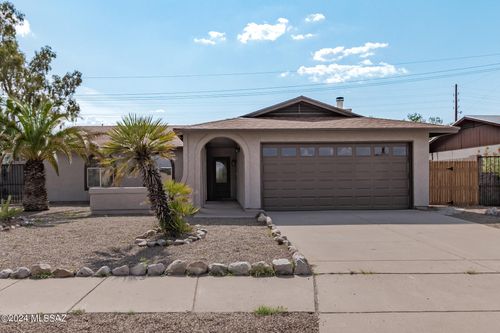 1454 S Gecko Road, Tucson, AZ, 85713 | Card Image