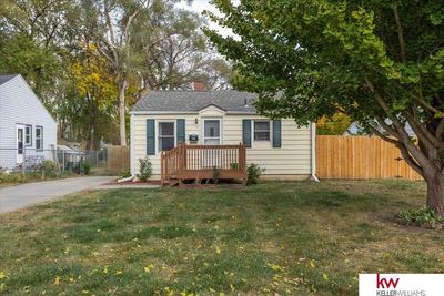 2309 Jefferson Street, House other with 2 bedrooms, 1 bathrooms and null parking in Bellevue NE | Image 2