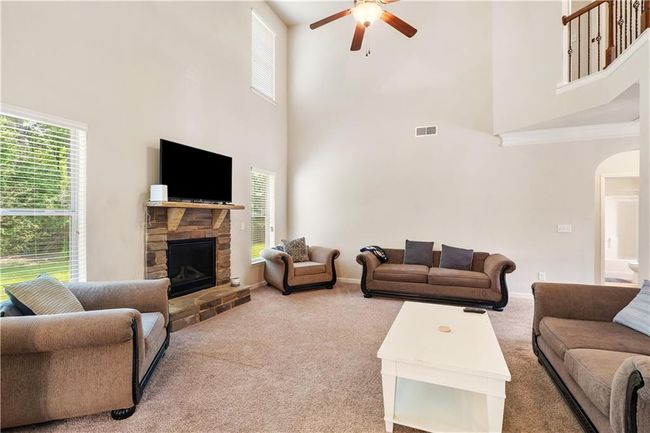 7946 White Oak Loop, House other with 5 bedrooms, 4 bathrooms and 2 parking in Stonecrest GA | Image 13