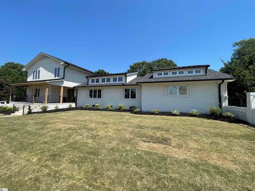 2 Dahlglen Ave, Greenville, SC, 29607-3336 | Card Image
