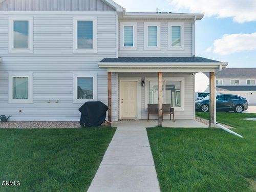 3309 Kenner Loop, Bismarck, ND, 58504 | Card Image