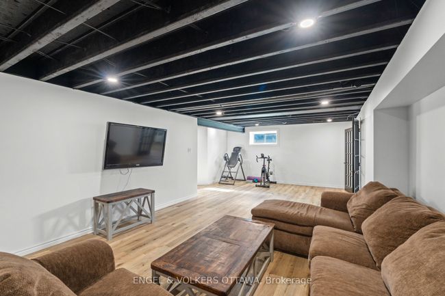 5567 Lombardy Dr, House other with 4 bedrooms, 3 bathrooms and 10 parking in Osgoode ON | Image 35