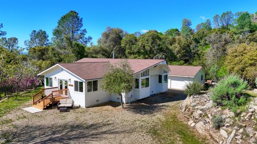 4740 Grist Road, Mariposa, CA, 95338 | Card Image