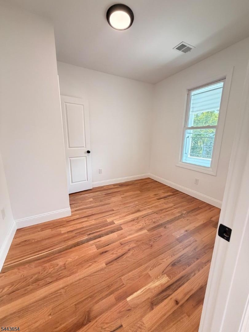 Residential Lease in Newark City 5